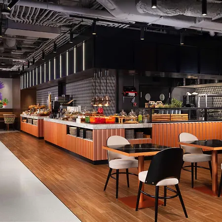 Отель Hyatt Place 4*