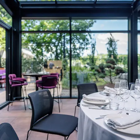Hyatt Place Отель 4*