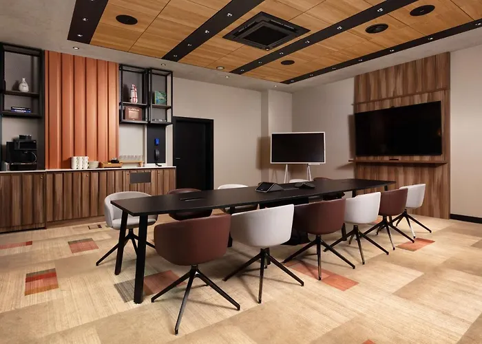 מלון Hyatt Place 4*